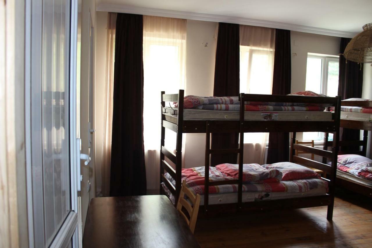 Hq Of Nove Sujashvili Kazbegi Kültér fotó